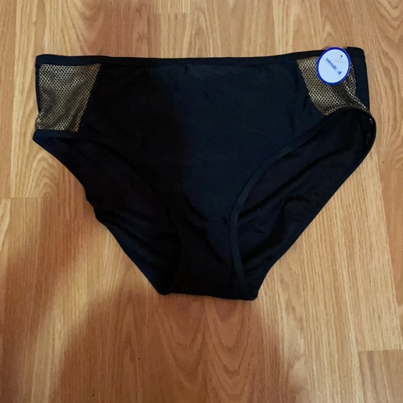 BNWT swimsuitsforall two piece halter style top - Picture 4 of 6